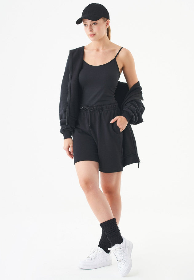 Sheyma Sweatshort Zwart