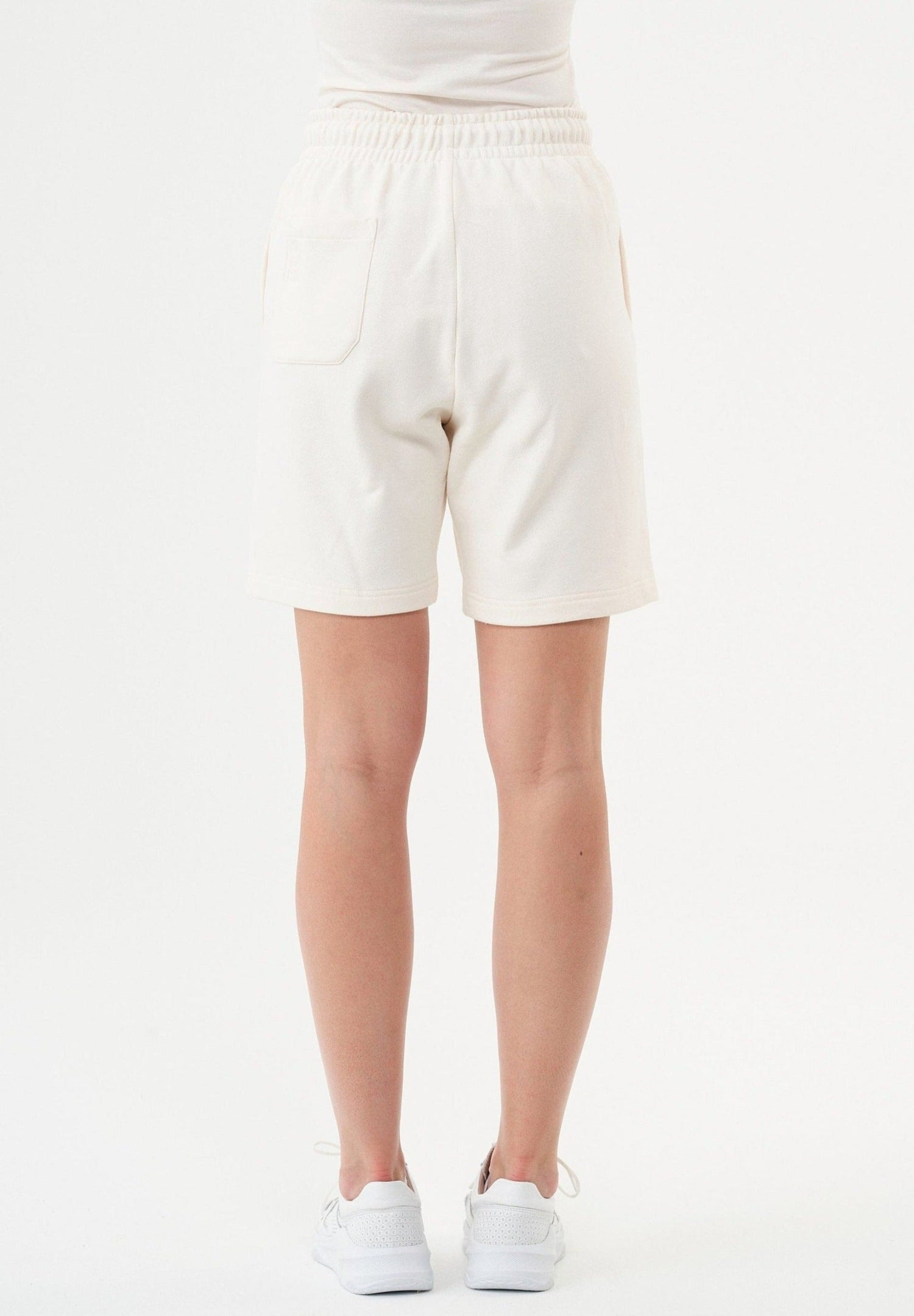 Sheyma Sweatshort Gebroken wit
