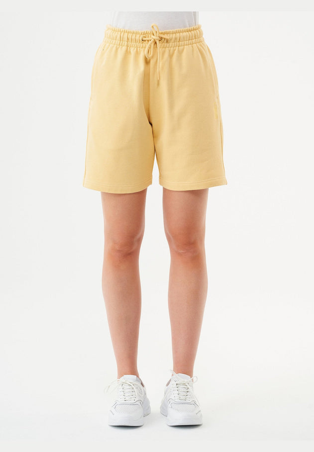 Sheyma Sweatshort Soft Yellow