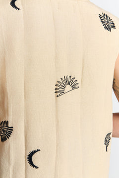 Aneto Padded Vest Embroidered Beige