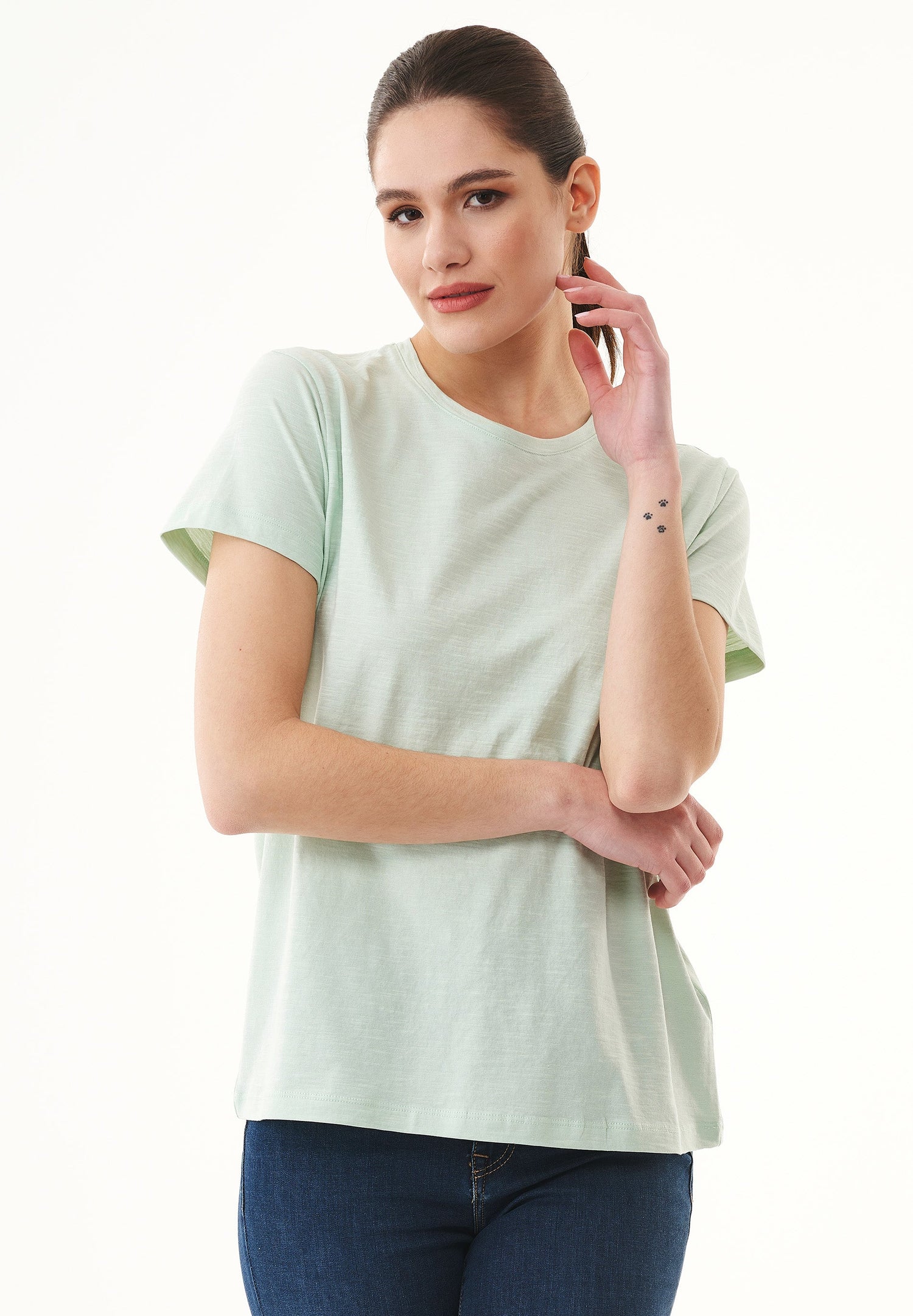 Women's Basic Round Neck T-Shirt Aqua Green