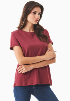 Women's Basic Round Neck T-Shirt Syrah Red