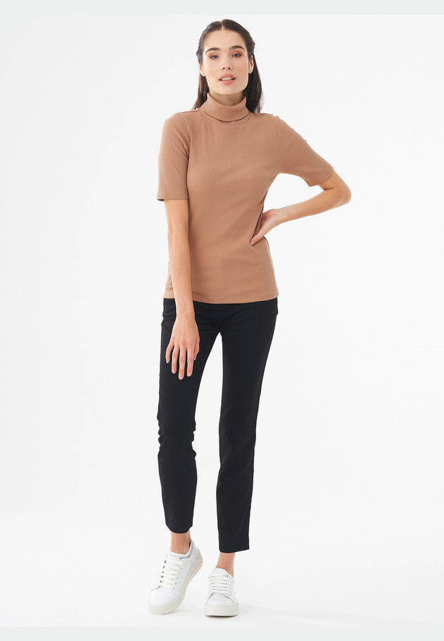 Women's Short Sleeved Cotton Turtleneck Light Brown