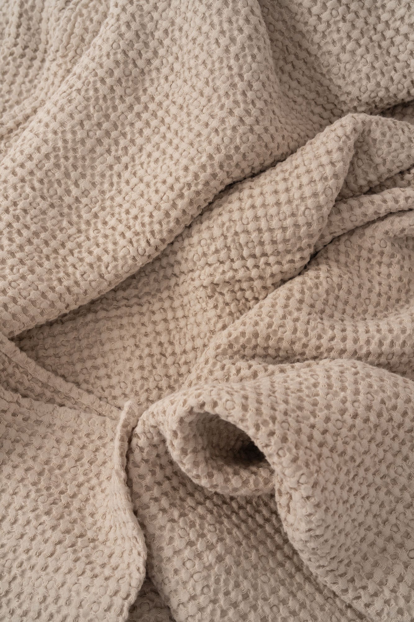 Waffle_texture_Cream_1a811c91-2c77-4963-9edf-00472bc5d926.jpg?v=1767347191