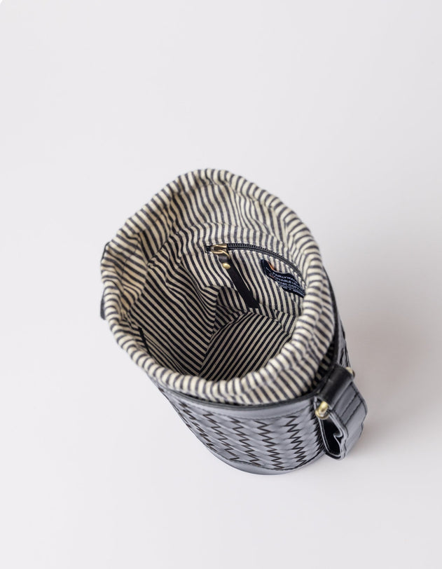 Zola Woven Leather Tas Zwart