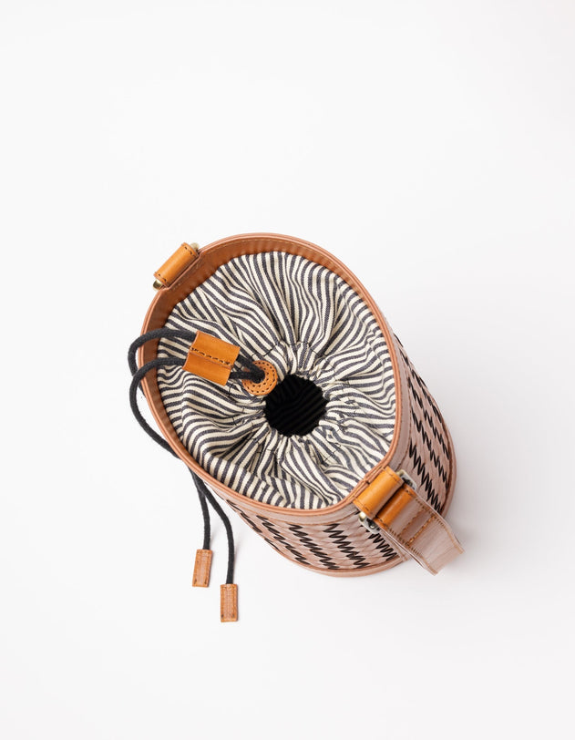 Zola Woven Leather Tas Cognac Bruin