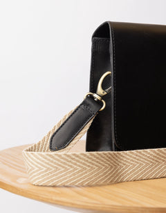 Herringbone Tasriem Zand & Zwart, Classic leer