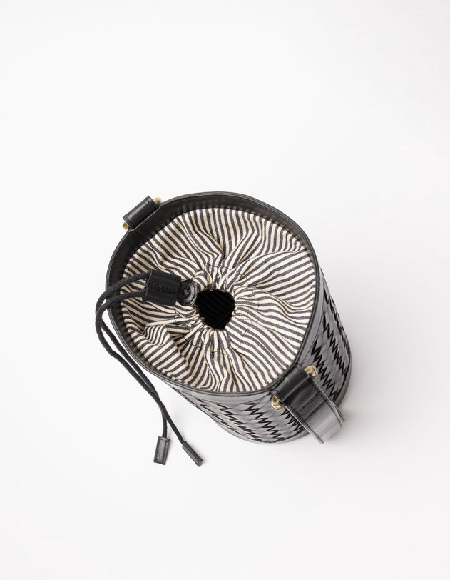 Zola Woven Leather Tas Zwart