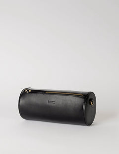 Izzy Tas Zwart