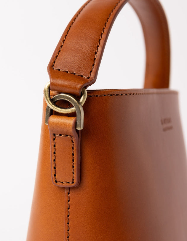 Bobbi Midi Bucket tas Cognac, Classic leer