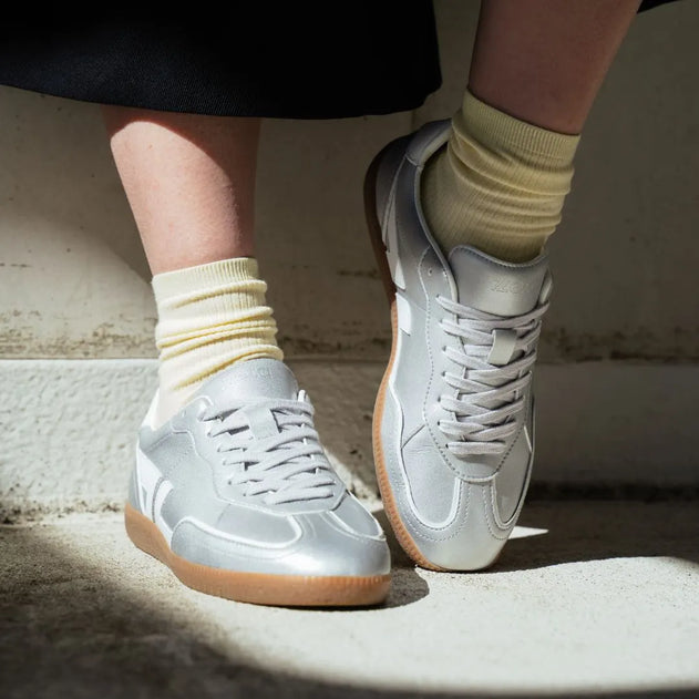 Delta Sneakers Silver