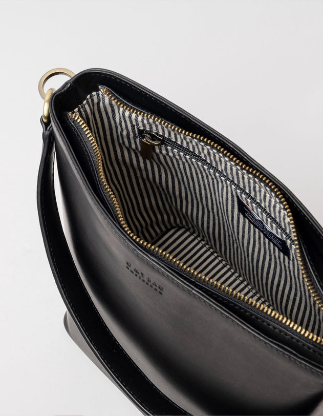 Bobbi Maxi Bucket tas Zwart