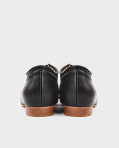 Akira Pumps Nopal Flats Black
