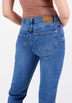 Emily Straight Leg Jeans Medium Blue