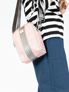 Soleil Airbag Shoulder Bag Pink