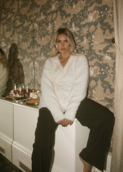 guaja__nov2_room25__11artfactory-047.jpg?v=1762504229