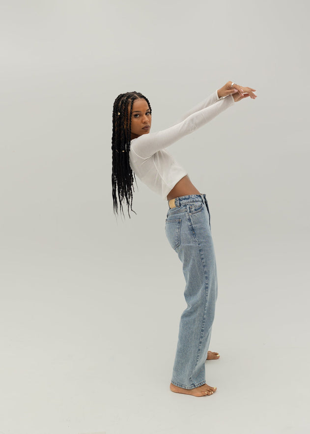 The Billie Jeans Medium Light Blue