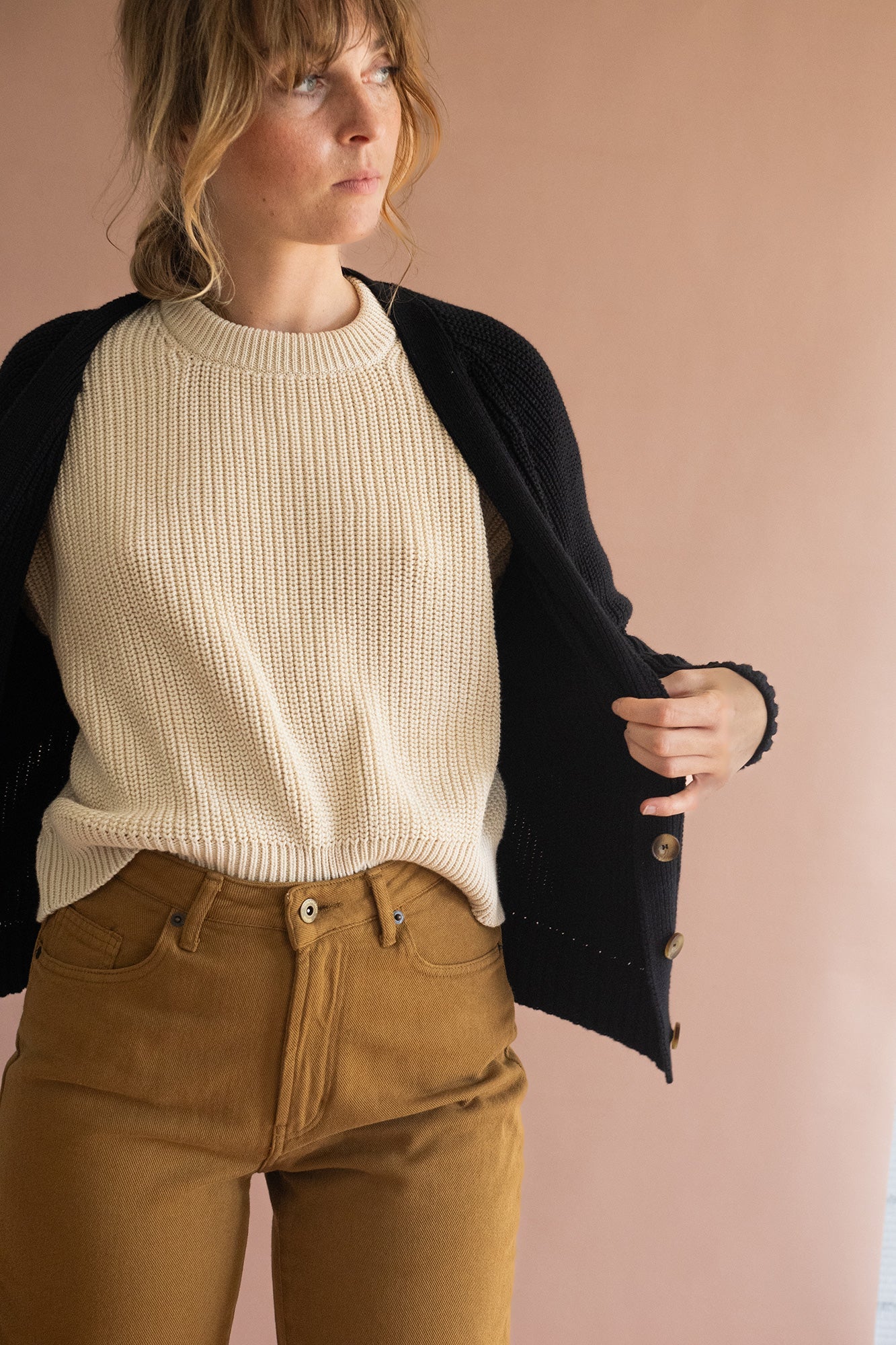 Golah Short Cardigan Cosmos Black