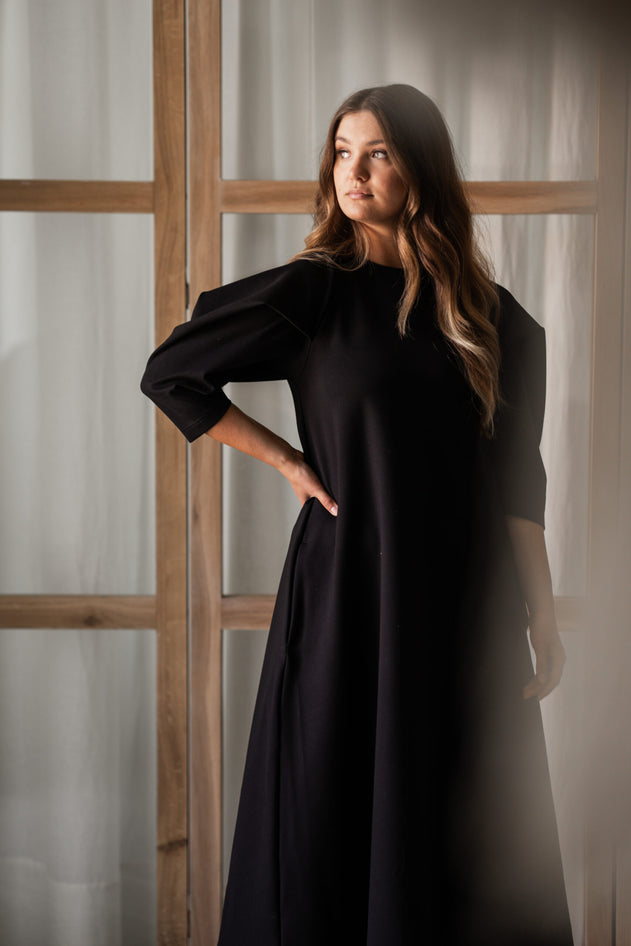 Lily Midi Dress Black