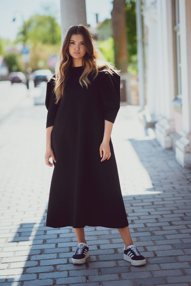 Lily Midi Dress Black