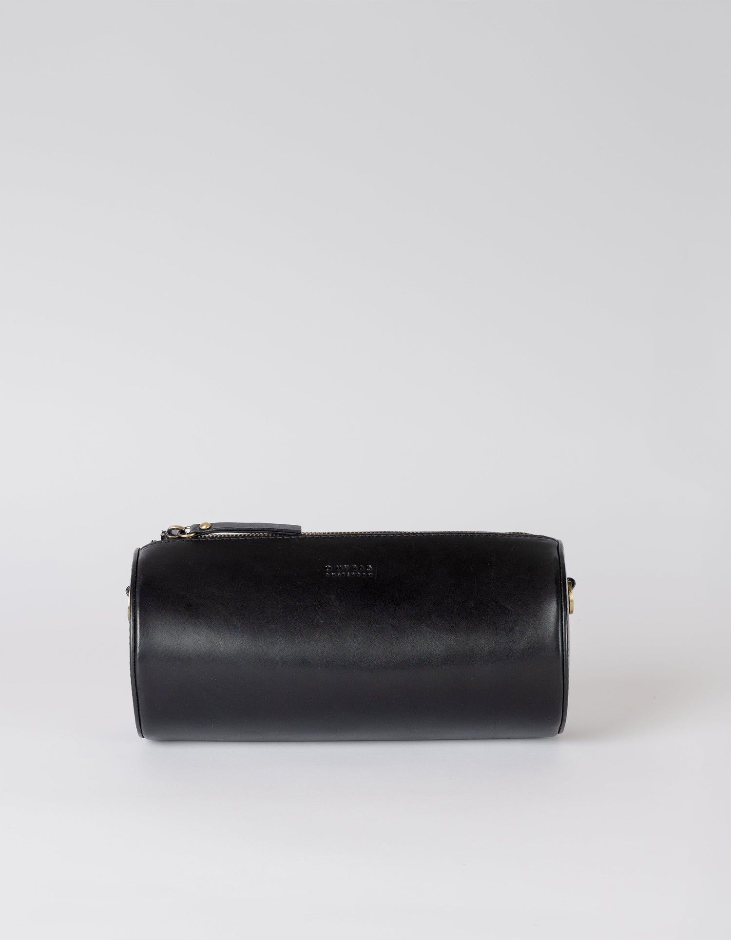 Izzy Tas Zwart