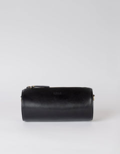 Izzy Tas Zwart