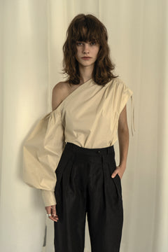Kherson Cream één mouw katoenen blouse