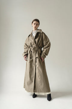 Olive puntige kraag Luna Trench