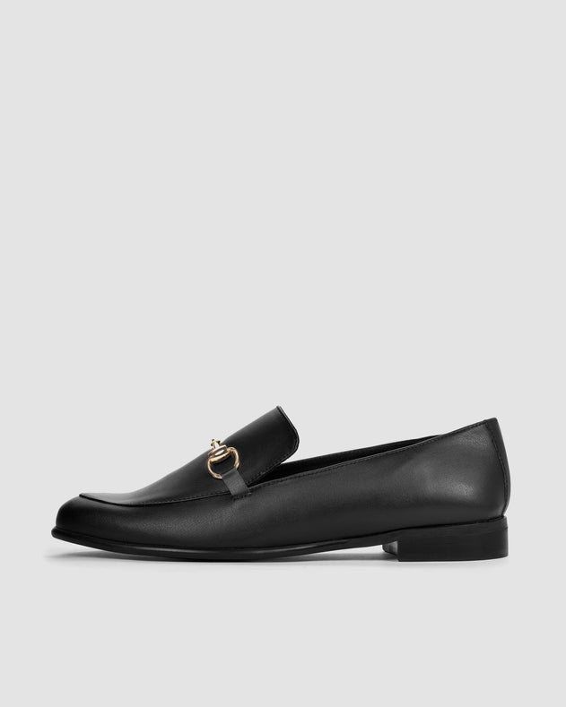 Shiv Loafers Moccasins Vegea Grape Leather Black