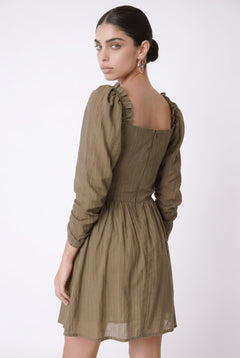 magnific__ppultra-strict-model-face-body-styling-lighting-qu__16405.jpg?v=1778782553