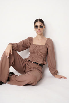 magnific__ultra-strict-fashion-pose-generation-seated-leanin__96108.jpg?v=1779712928