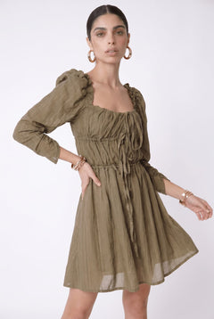 magnific__ultra-strict-model-face-body-styling-lighting-qual__16403-2.jpg?v=1779089798