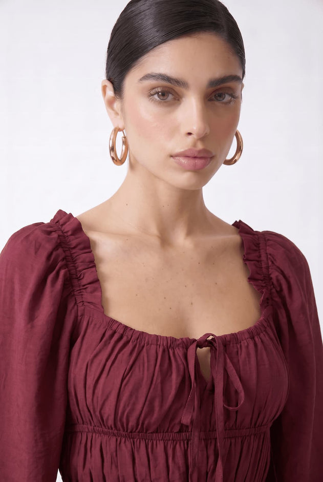 magnific__ultra-strict-model-face-styling-lighting-quality-l__62038.jpg?v=1778761799