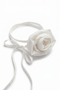 magnific__ultra-strict-product-extraction-jewelry-detail-lig__82857.jpg?v=1779559746