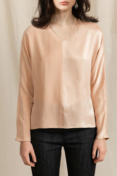 Revolution V-Neck Long-Sleeve Blouse Pink - Studio Heijne
