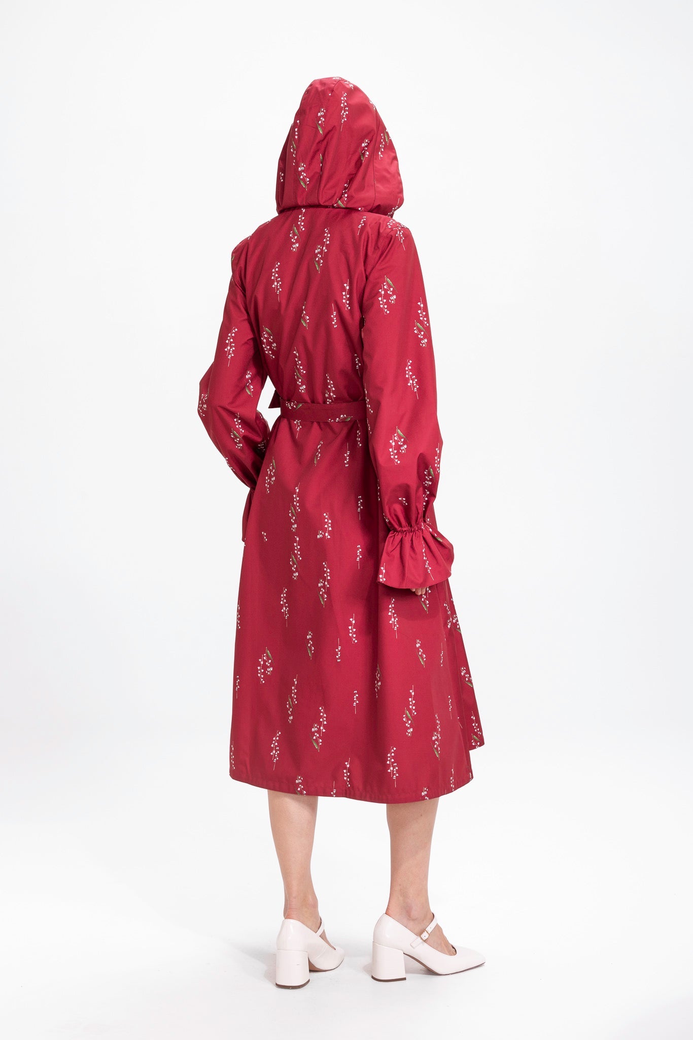 rainsisters-coat-crimson-lily-waterproof-red-floral-back.jpg?v=1779051705