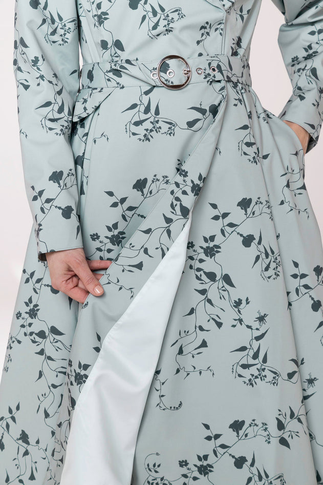 rainsisters-coat-minty-meadow-waterproof-green-floral-lining.jpg?v=1779055013
