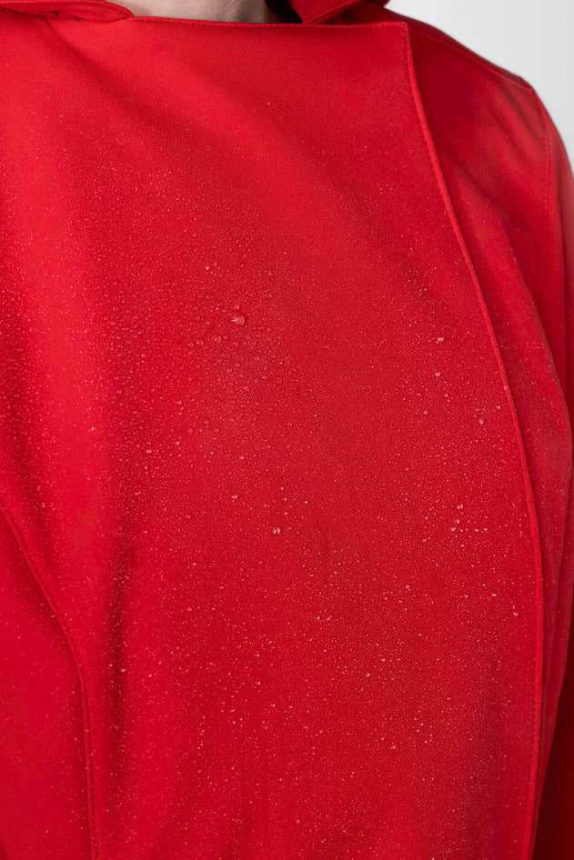 rainsisters-coat-queen-of-hearts-waterproof-red-close-up.jpg?v=1779056212