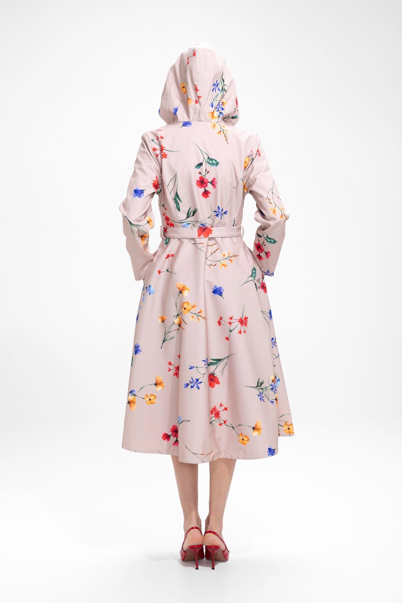 rainsisters-coat-spring-bloom-waterproof-beige-floral-back.jpg?v=1779057666