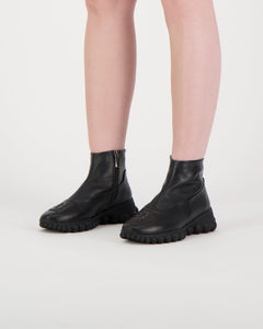 Sisterhood Boots Black