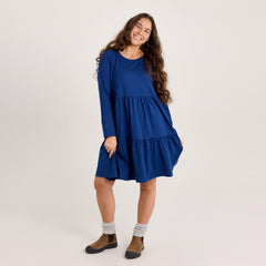 tamsilk-5039-frilla-midipituus-laivastonsininen-3-1800x1800.jpg?v=1757416367