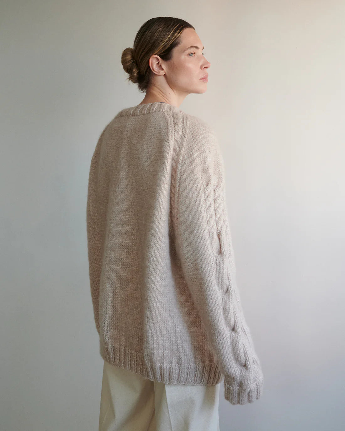 Vilnelė Merino Wool Cardigan Beige