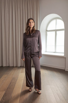 Collar Satin Shirt Dark Chocolate