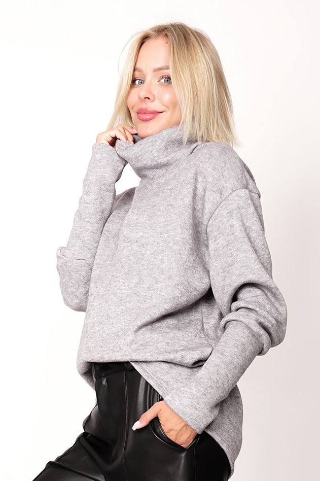 Tova Turtleneck Knit Light Grey