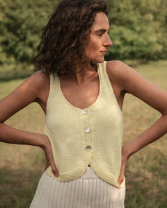 vedrynas-butter-yellow-cotton-top-9660346.jpg?v=1751565207