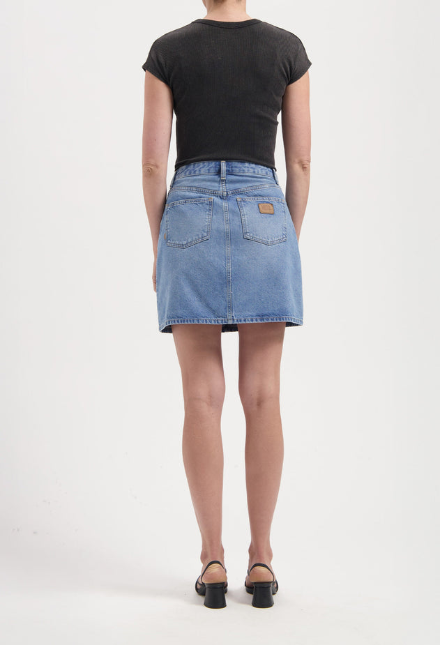 women-sustainable-audry-mini-skirt-light-stone-vintage-full-body-back-summer.jpg?v=1772009837