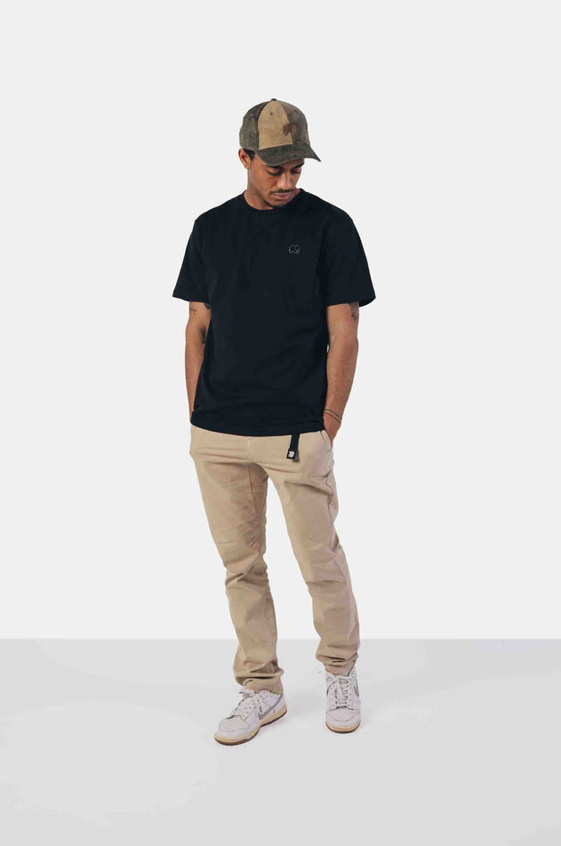 Organisch essentieel T-shirt zwart