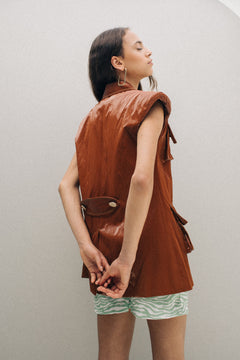 Fauna Vest Brown