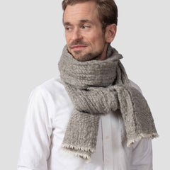 Finse wollen sjaal getextureerd grijs