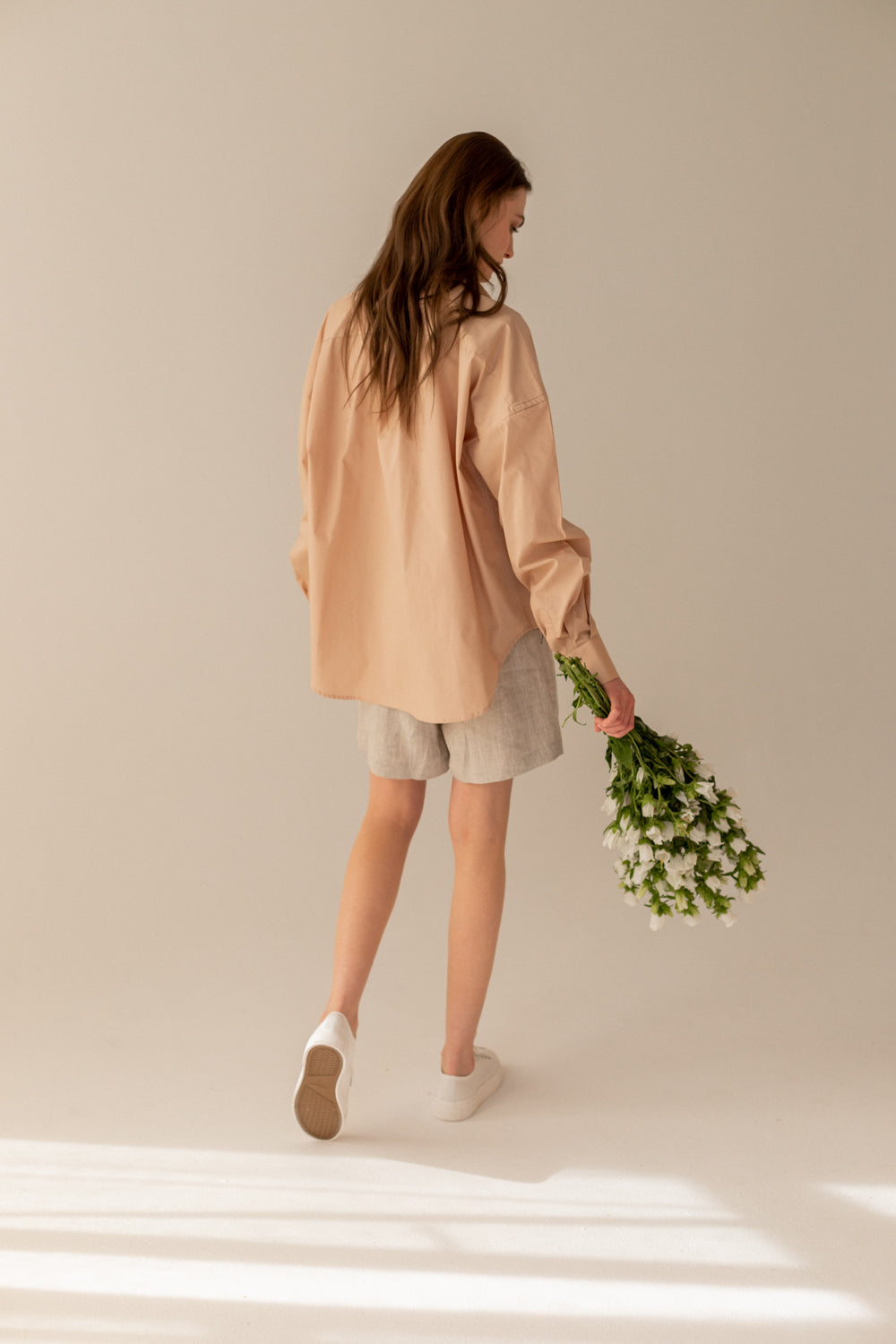 Klassiek oversize shirt beige